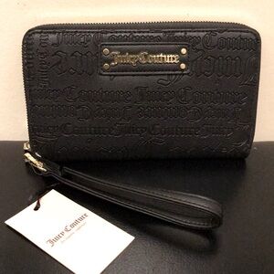 Juicy Couture Black Zippered imprinted Wallet